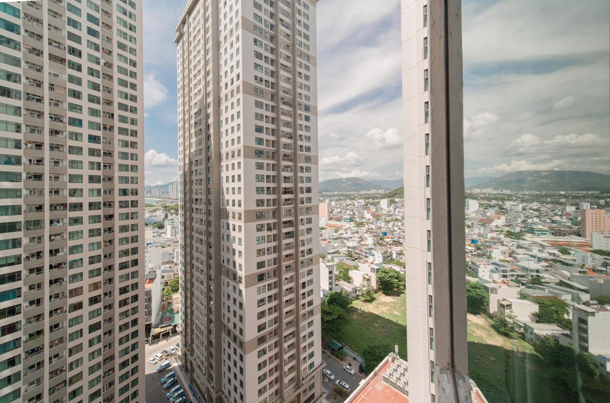 Can Ho Mt Vien Trieu Oceanus Apartment - Thai Ha نها ترانج المظهر الخارجي الصورة