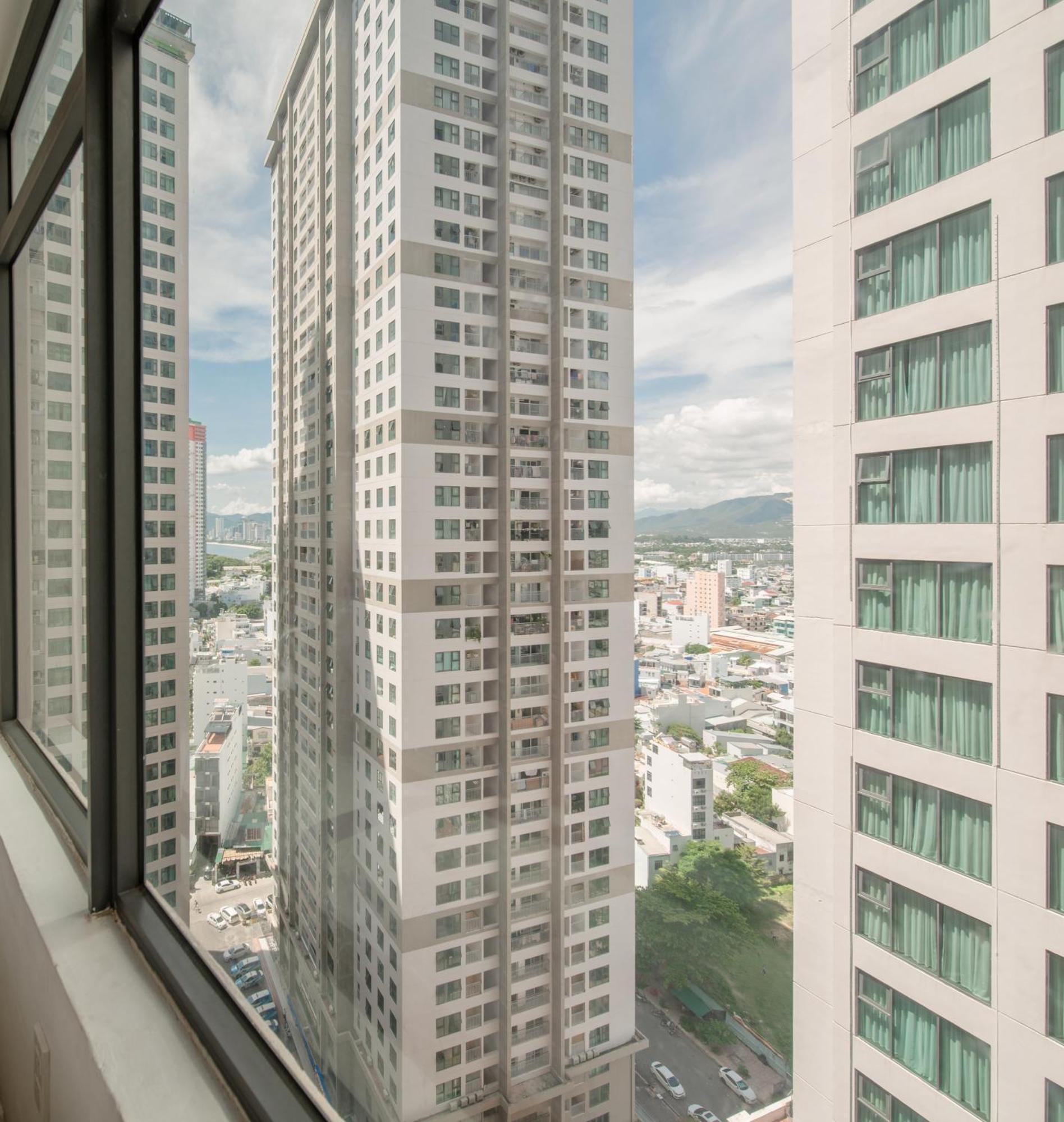 Can Ho Mt Vien Trieu Oceanus Apartment - Thai Ha نها ترانج المظهر الخارجي الصورة